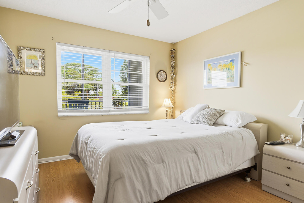 1502 S Lakeside Drive - Photo 13
