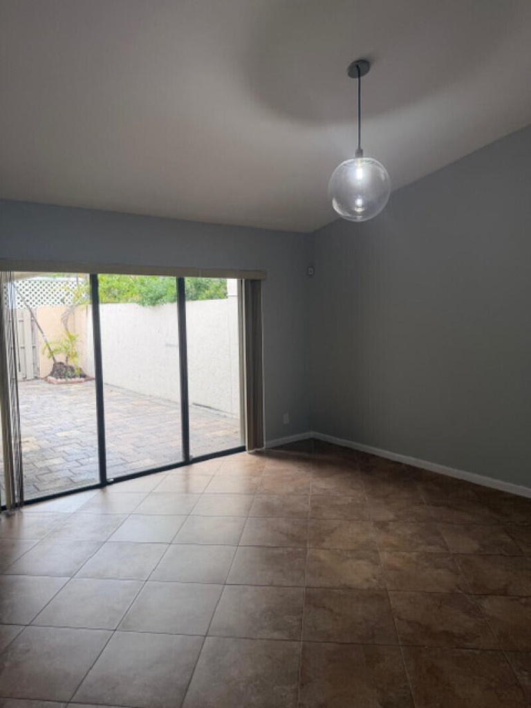 3076 S Oakland Forest Drive - Photo 1