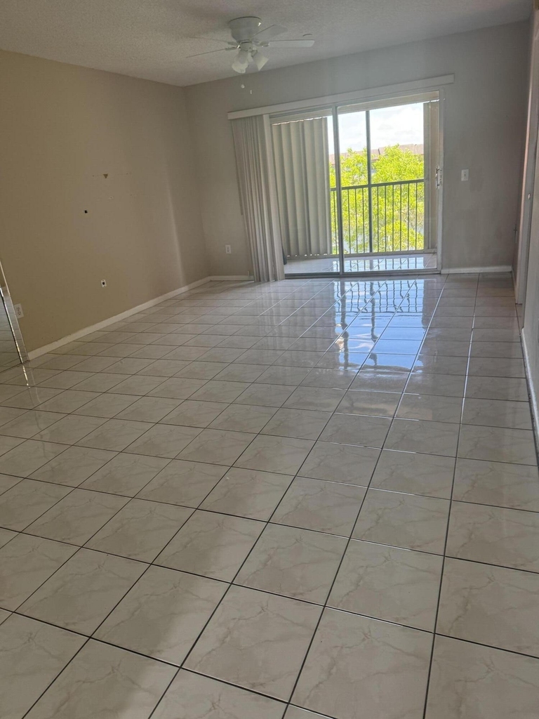 701 Sw 141st Avenue - Photo 4