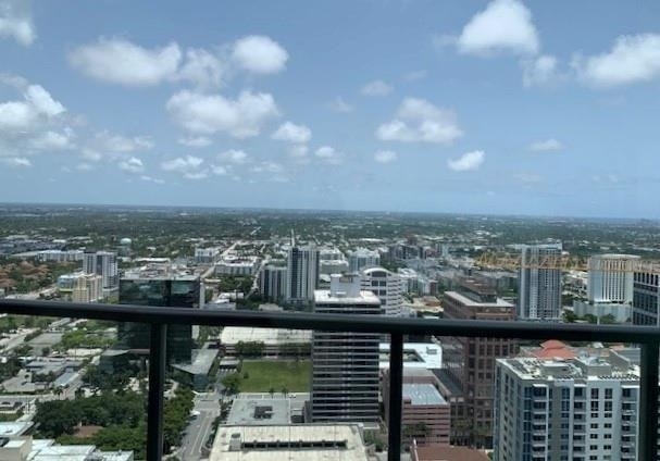 100 E Las Olas Boulevard - Photo 2