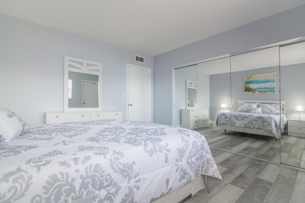 320 S Surf Road - Photo 14