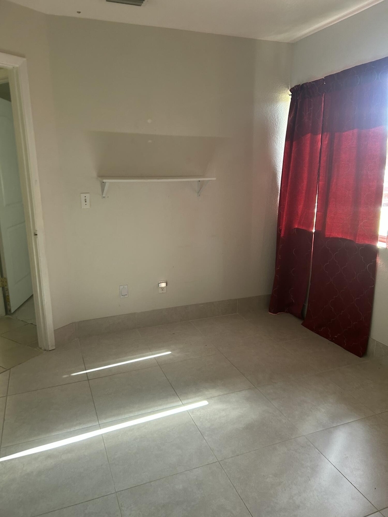 2289 Se Seamist Street - Photo 7