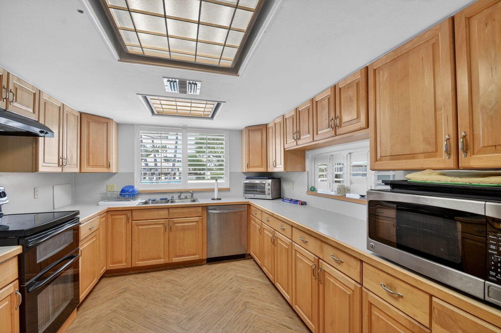 1250 Sugar Sands Boulevard - Photo 28