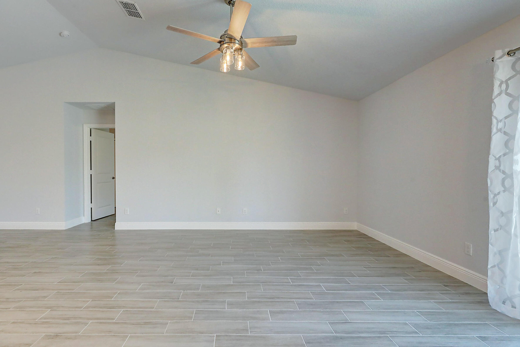 2352 Sw Plum Court - Photo 7