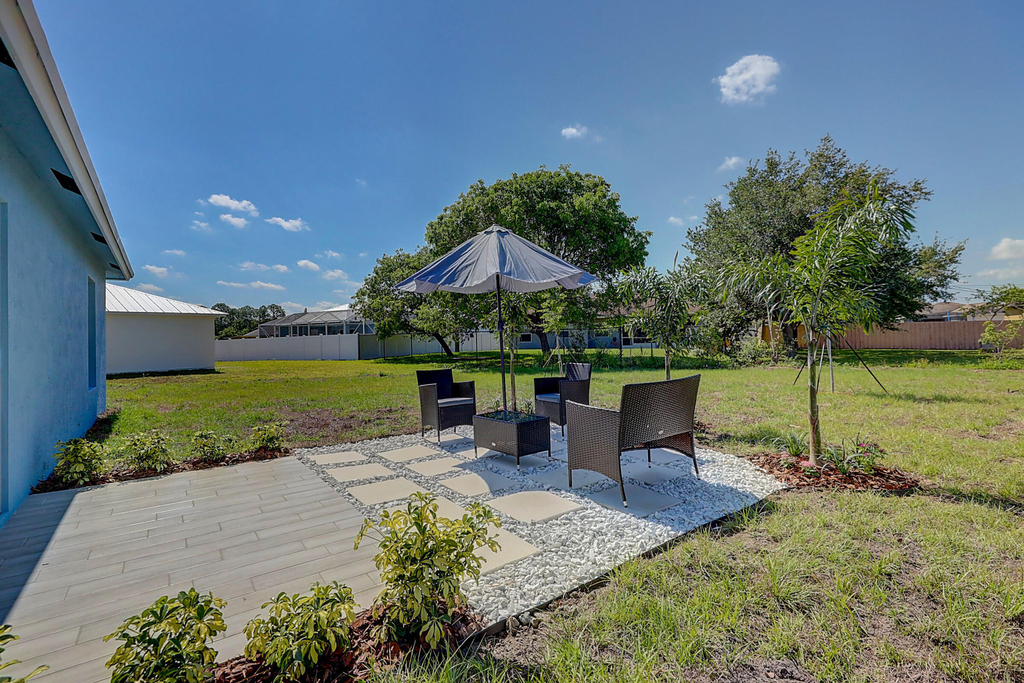 2352 Sw Plum Court - Photo 36