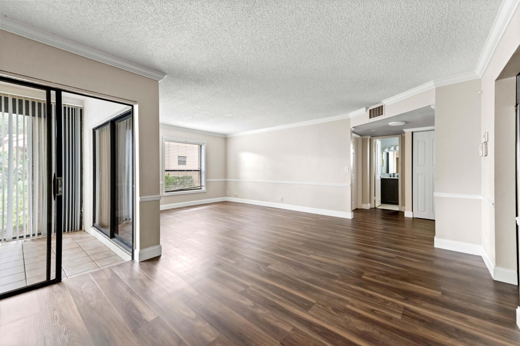 3757 Cocoplum Circle - Photo 8
