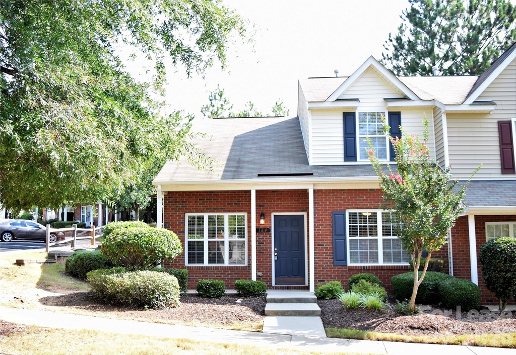 164 Portestowne Way - Photo 0