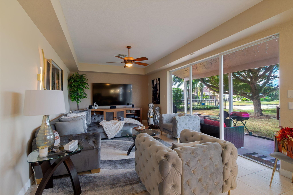 3887 Hamilton Key - Photo 26