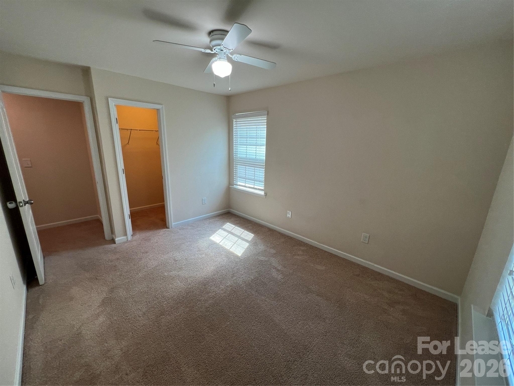 10374 Rutledge Ridge Drive - Photo 12