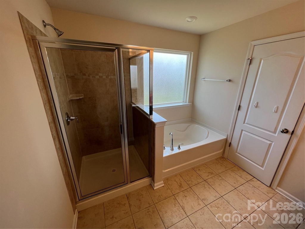 10374 Rutledge Ridge Drive - Photo 15