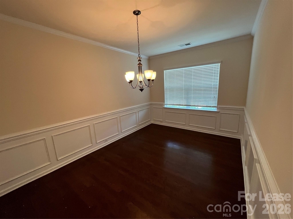 10374 Rutledge Ridge Drive - Photo 7