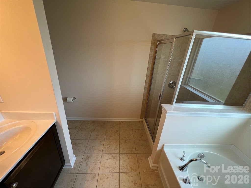 10374 Rutledge Ridge Drive - Photo 16