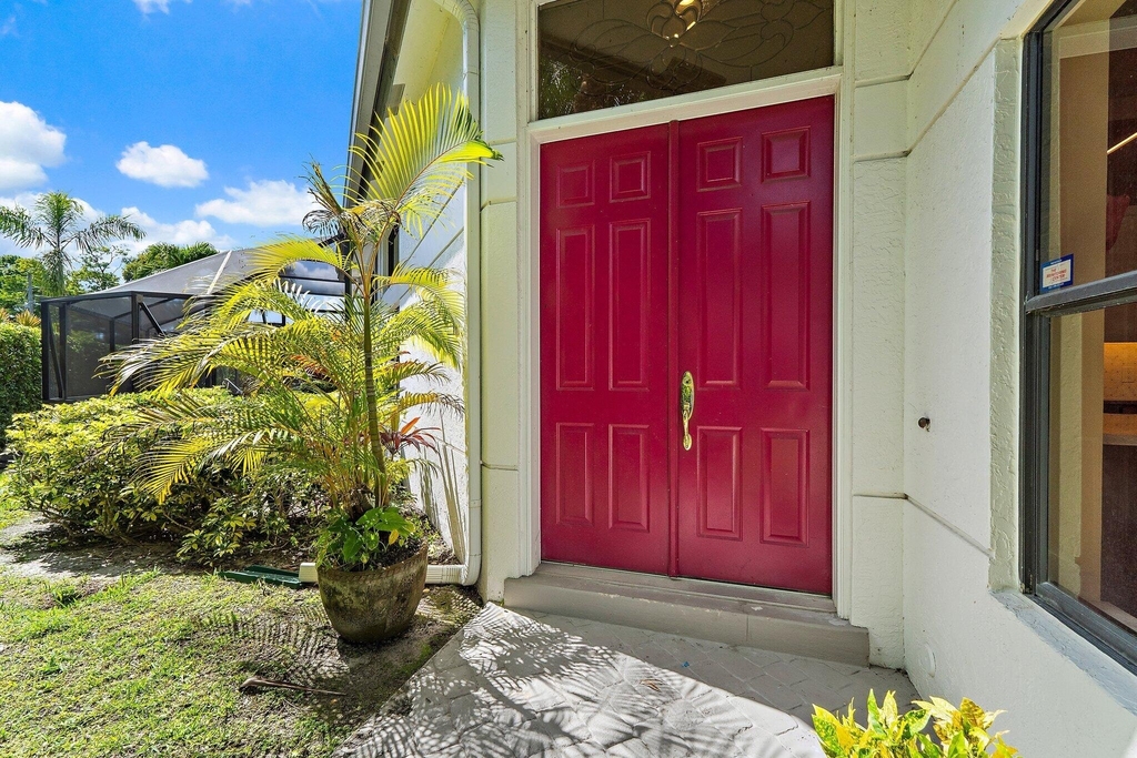 1106 Sand Drift Way - Photo 2