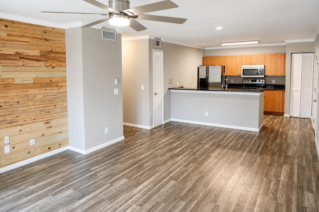1740 Palm Cove Boulevard - Photo 11