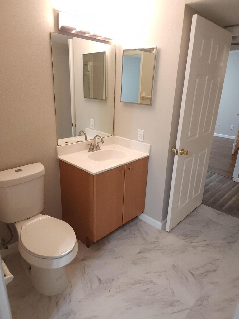 1740 Palm Cove Boulevard - Photo 2