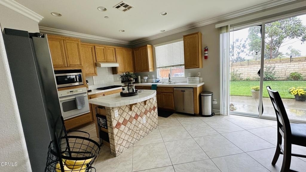 350 Huerta Street - Photo 12