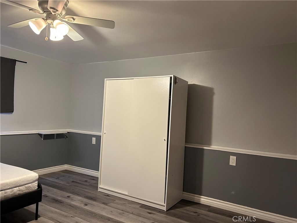 2126 Grandview - Photo 4