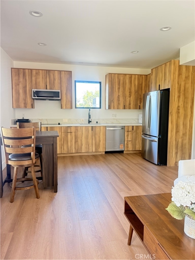 6148 Lederer Avenue - Photo 1