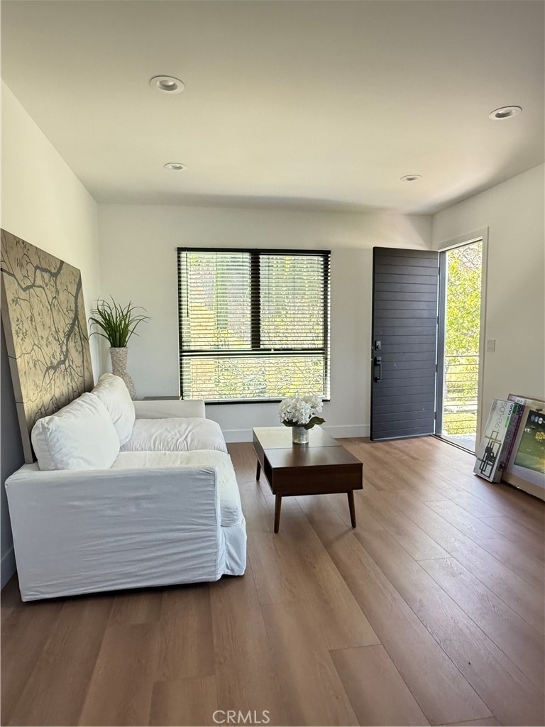 6148 Lederer Avenue - Photo 2