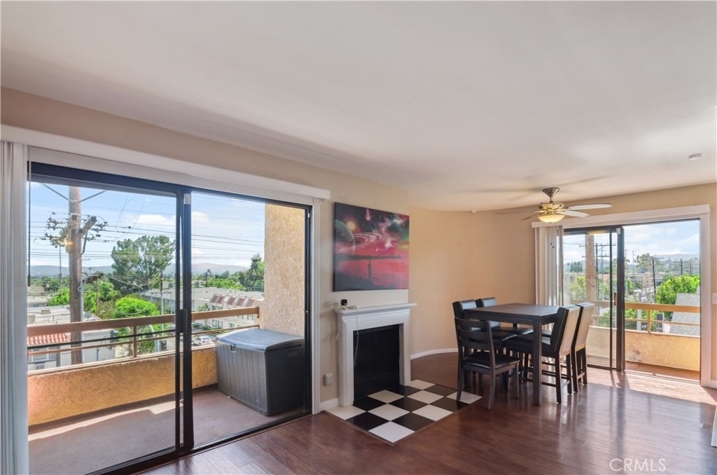 8710 Independence Avenue - Photo 3