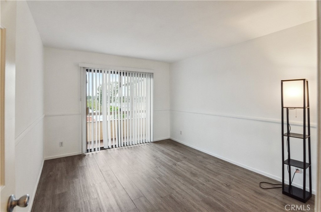 8710 Independence Avenue - Photo 10