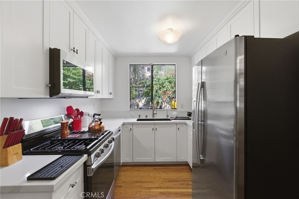 6225 Shoup Avenue - Photo 7