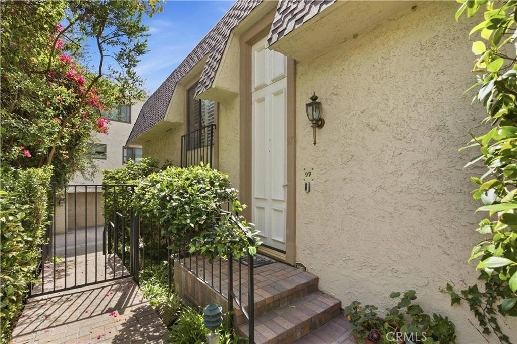 6225 Shoup Avenue - Photo 21