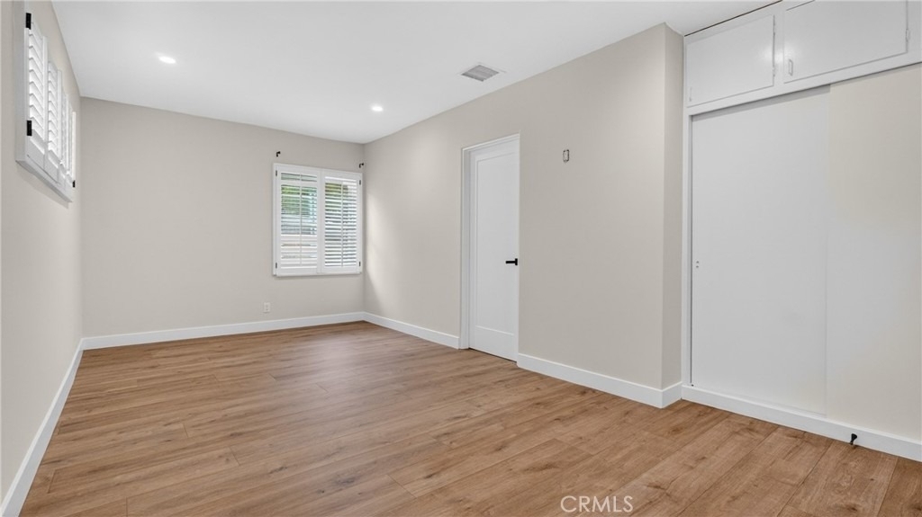 4711 Tyrone - Photo 38