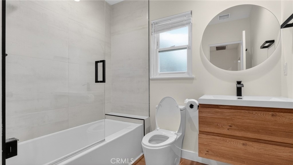 4711 Tyrone - Photo 41
