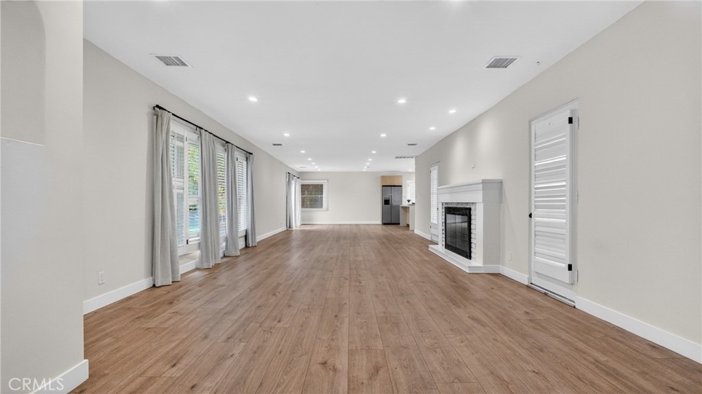 4711 Tyrone - Photo 16