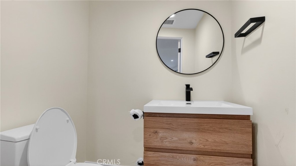 4711 Tyrone - Photo 53