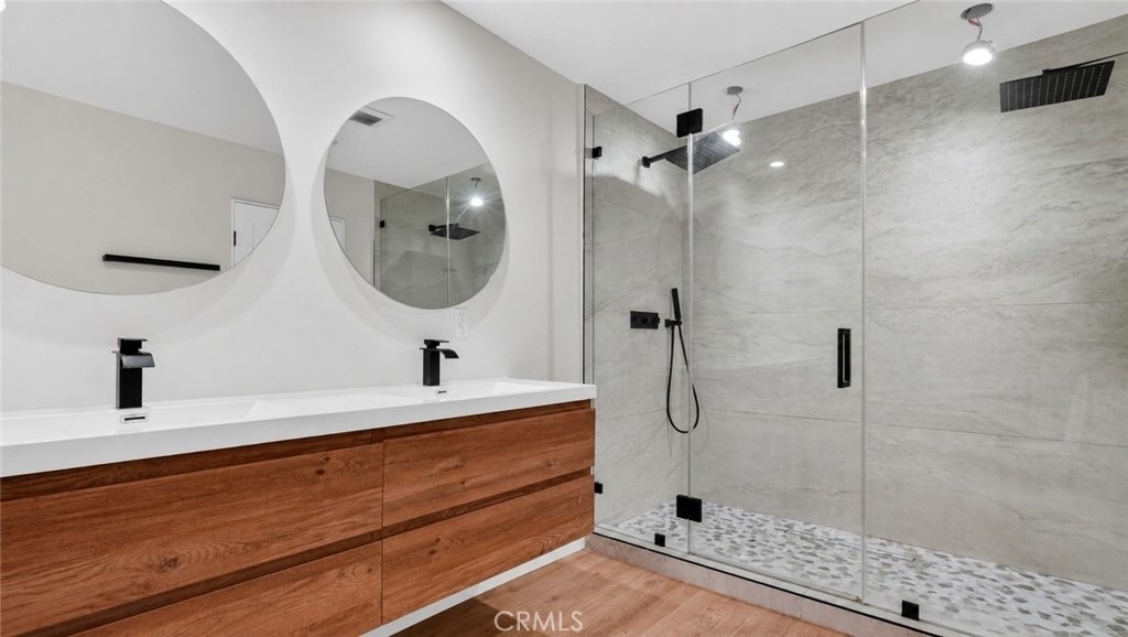 4711 Tyrone - Photo 50