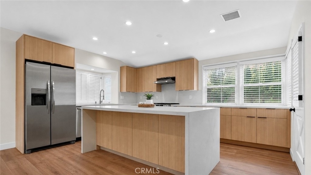 4711 Tyrone - Photo 31