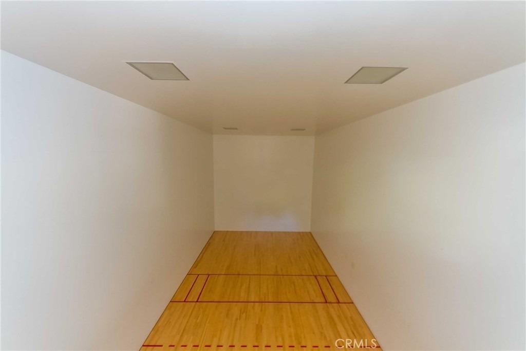 2577 Plaza Del Amo - Photo 50