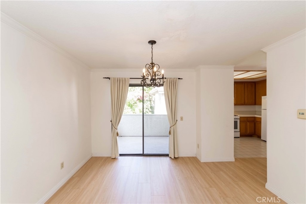 2577 Plaza Del Amo - Photo 4