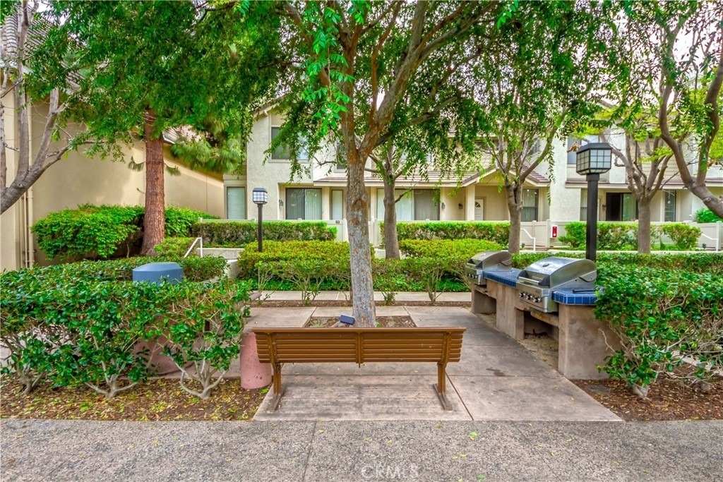 2577 Plaza Del Amo - Photo 36
