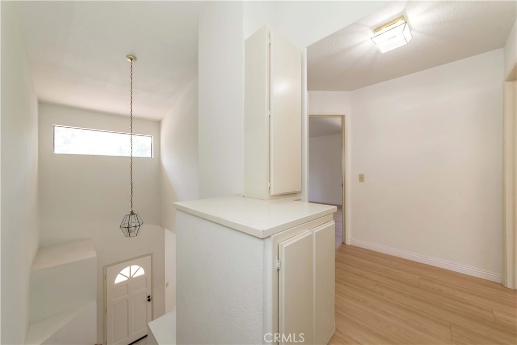 2577 Plaza Del Amo - Photo 12