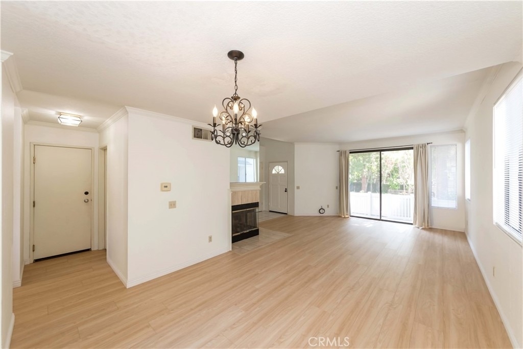 2577 Plaza Del Amo - Photo 5