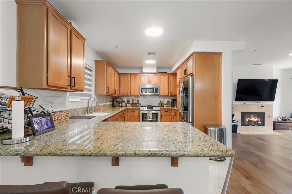 1611 W 208th St - Photo 6