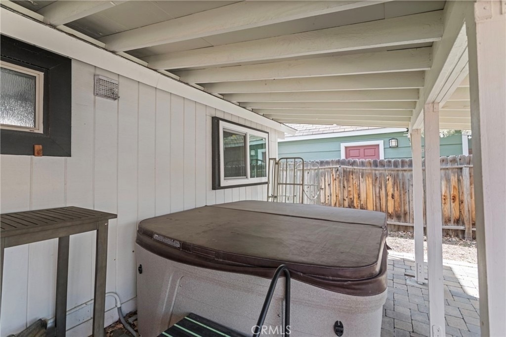1029 W Aeroplane - Photo 23