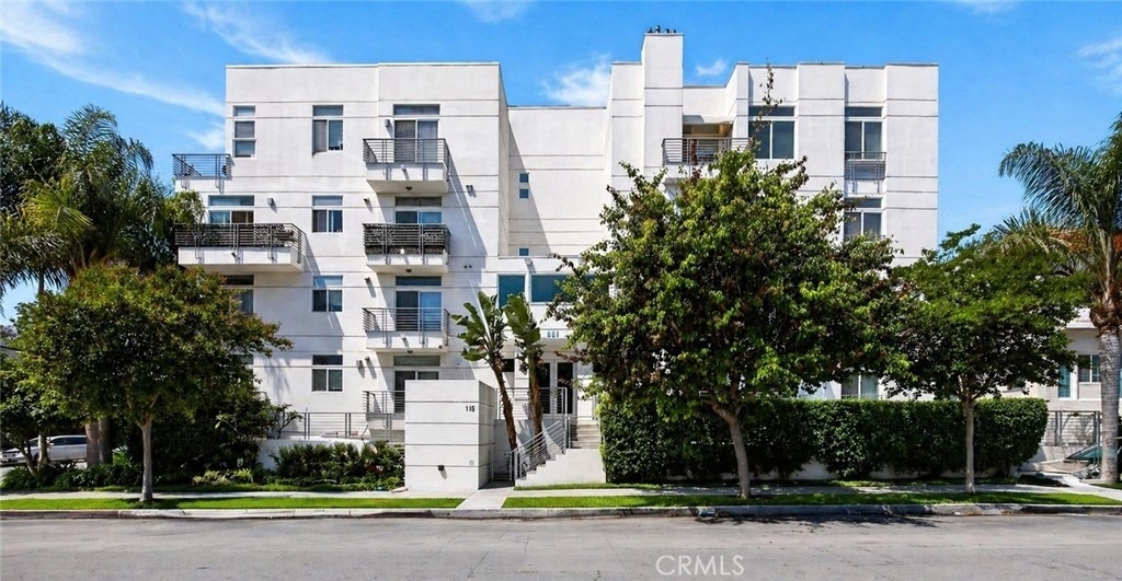 401 N Serrano - Photo 23