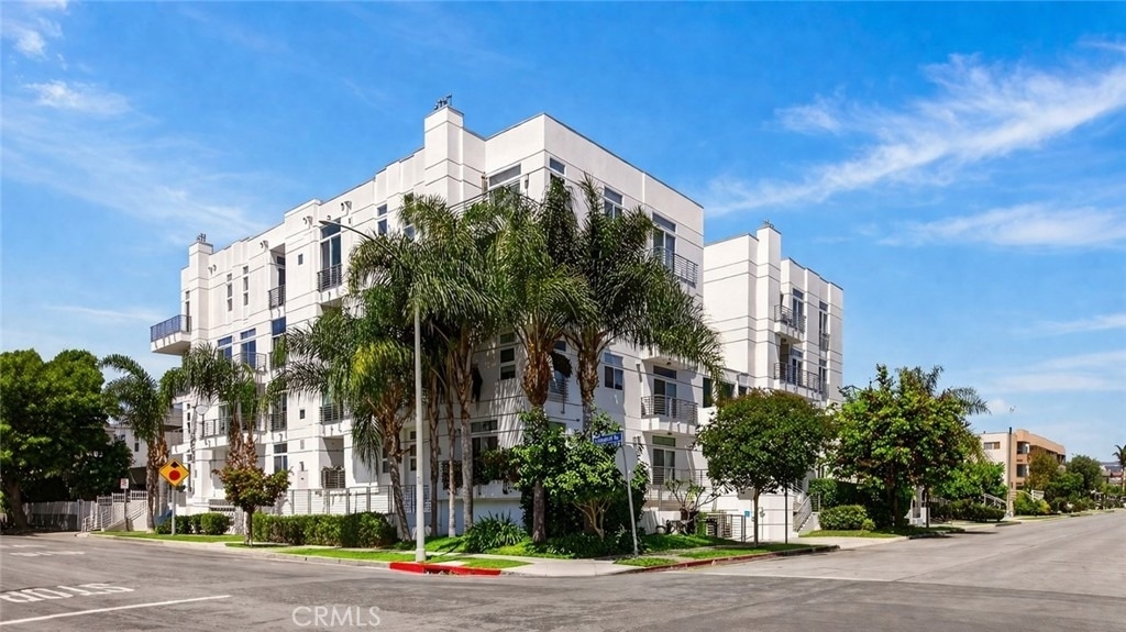 401 N Serrano - Photo 24
