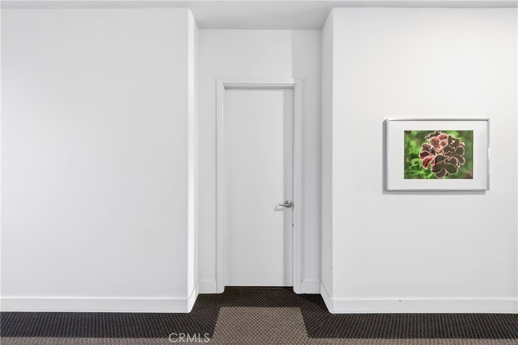 401 N Serrano - Photo 17