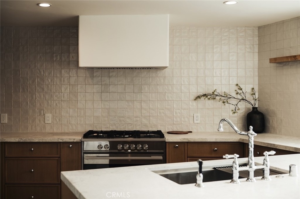 8448 Franklin - Photo 9