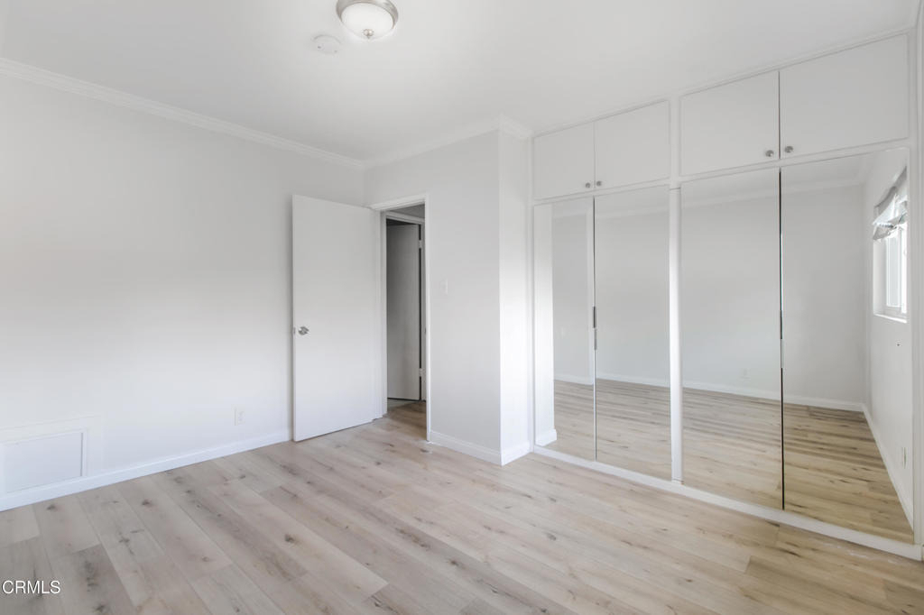 1736 Normandie Avenue - Photo 14