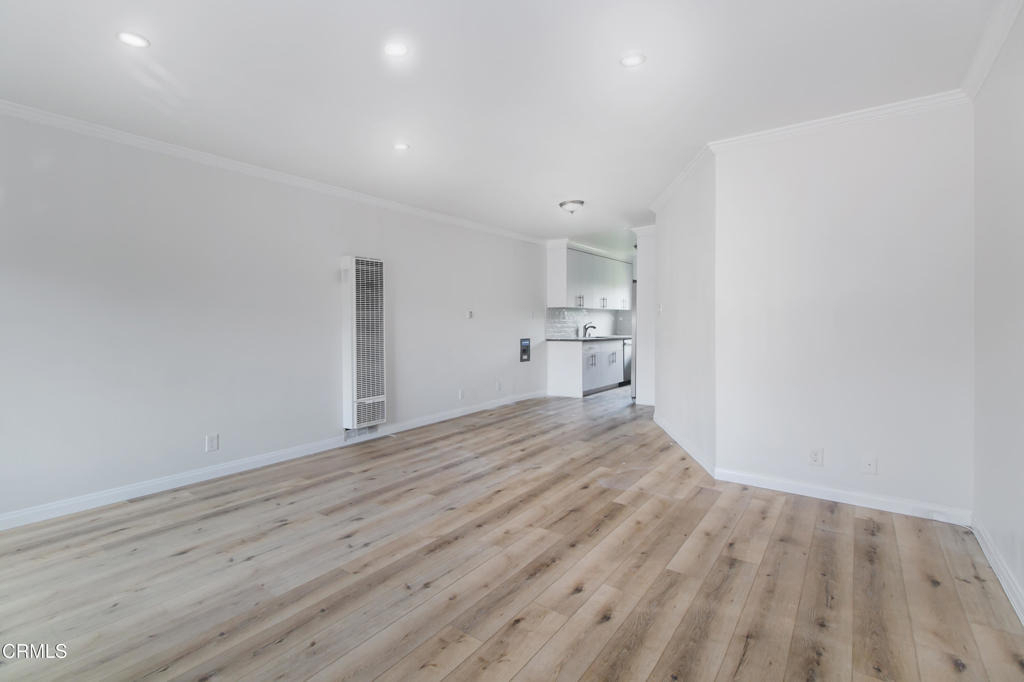 1736 Normandie Avenue - Photo 2