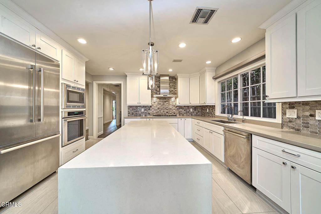 4330 Bel Aire Drive - Photo 10