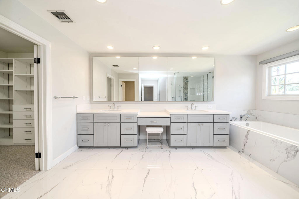 4330 Bel Aire Drive - Photo 29