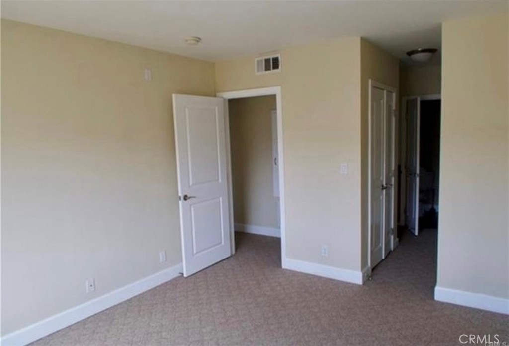 10982 Roebling Avenue - Photo 3