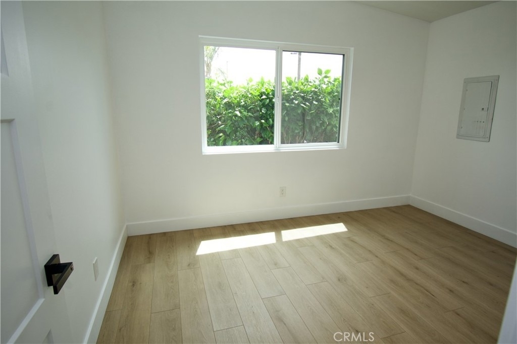 820 Iris - Photo 9